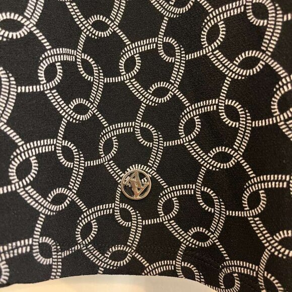 ADRIENNE VITTADINI Top Women's 3X Black White Front Tie Lightweight Blouse - Picture 6 of 6